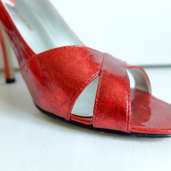 Enzo Angiolini Red Heels - Picture 3 of 4